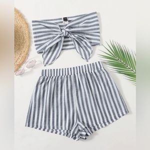 Two Tone Striped Knot Front
Crop Tube Top & Shorts Set medium